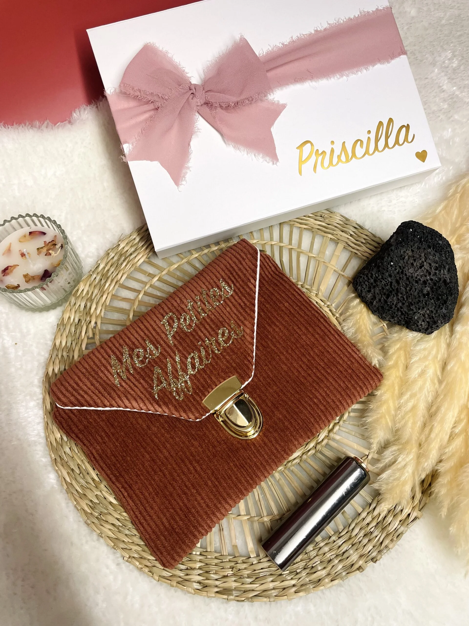Trousse plate terracotta priscilia fermée avec boite aimanté